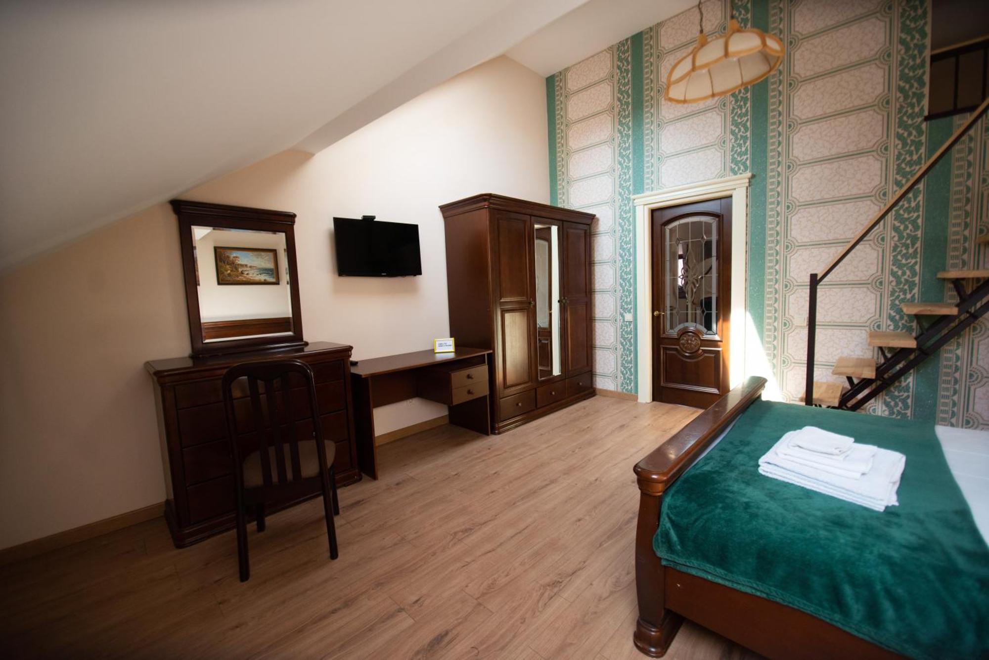 Apart Yaroslava Osmomysla 9 Square - City Center Lviv Eksteriør billede